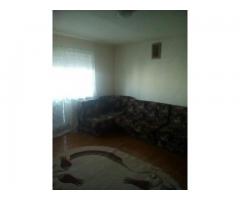 Dau in chirie apartament 2 camere, mobilat, utilat in Oradea, zona Rogerius